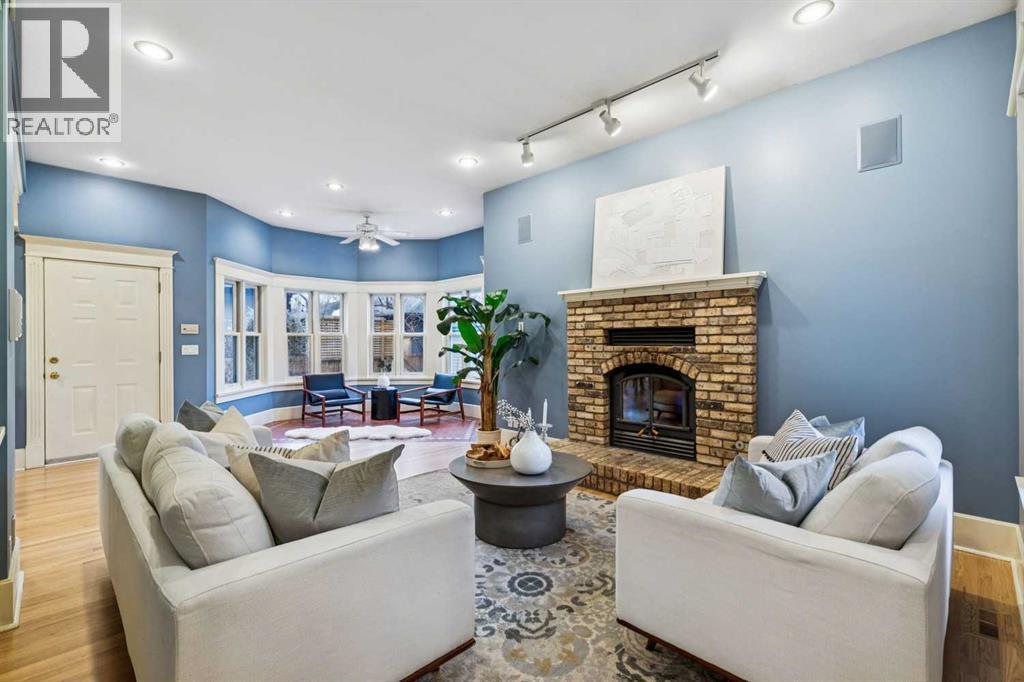 Single Family House for Sale in   Street SW Elbow Park Calgary 