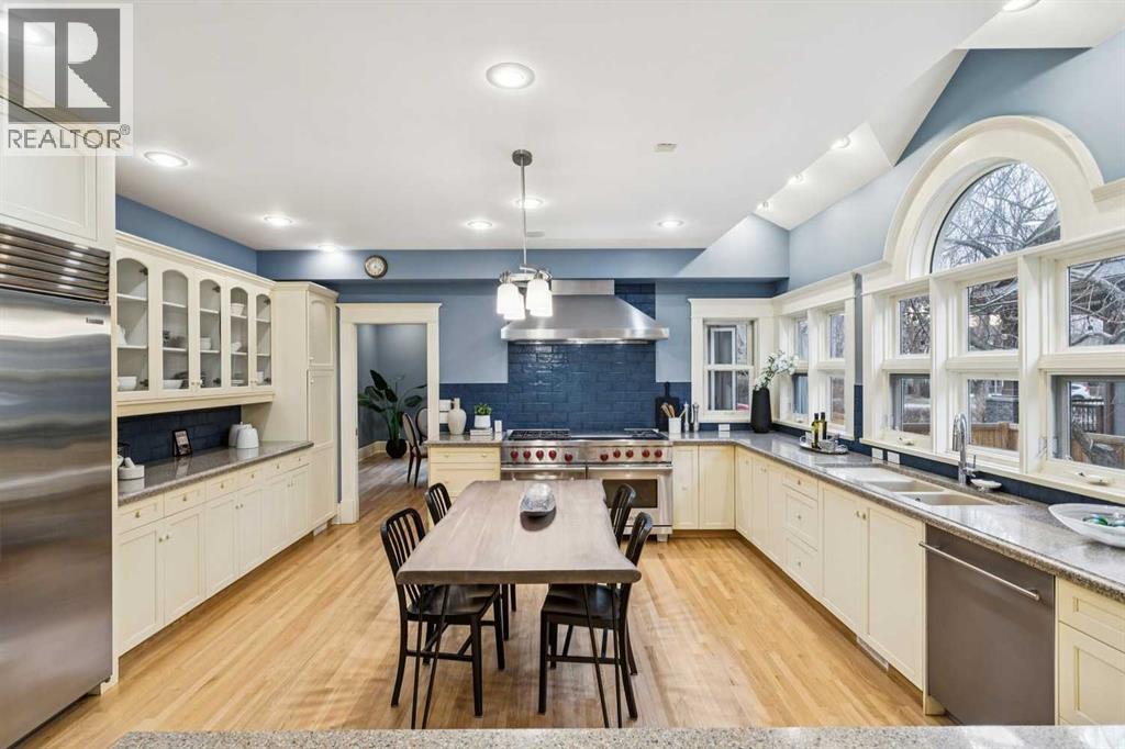 Single Family House for Sale in   Street SW Elbow Park Calgary 