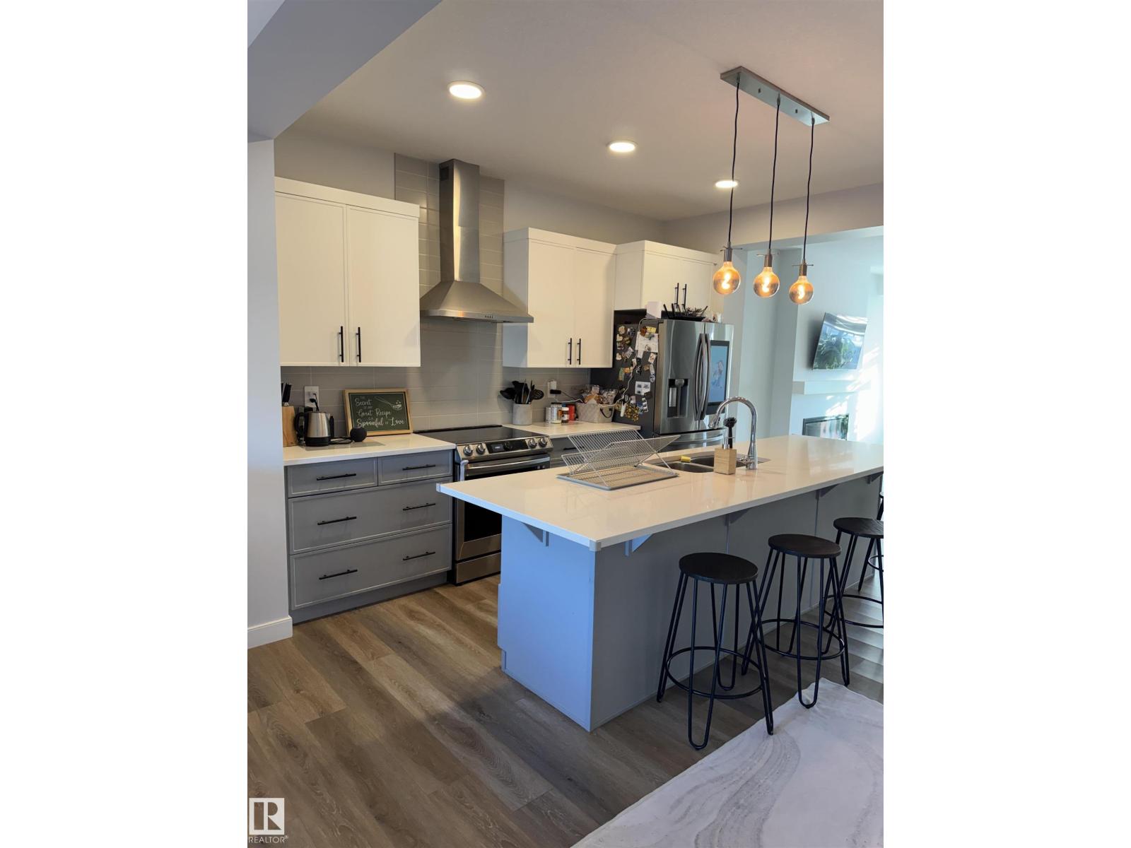 858 NORTHERN HARRIER LN NW, Edmonton