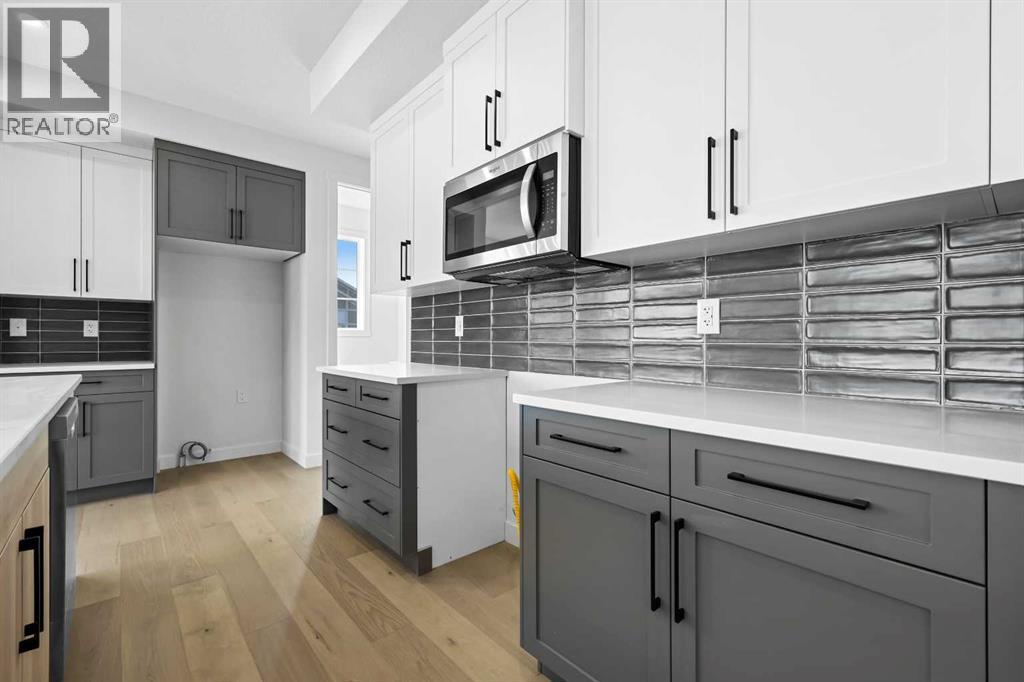 
          13 Waterford Glen
            <br/>
            <span>Chestermere</span>
            , 
            <span>AB</span>
             <span>T1X2T8</span>
         - Photo 18