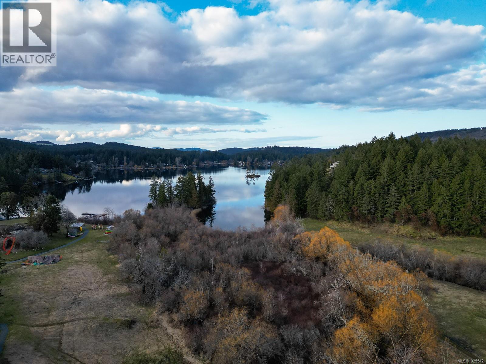  4573 Prospect Lake Road, Saanich