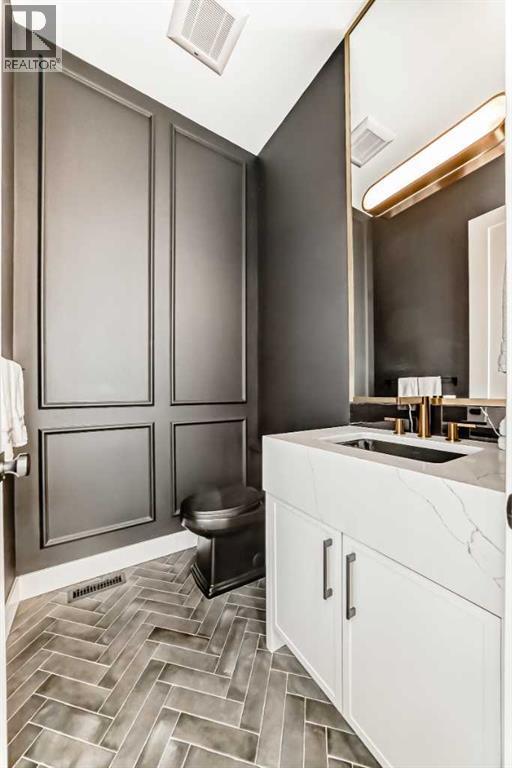 Single Family House for Sale in  A Street NW Parkdale Calgary 