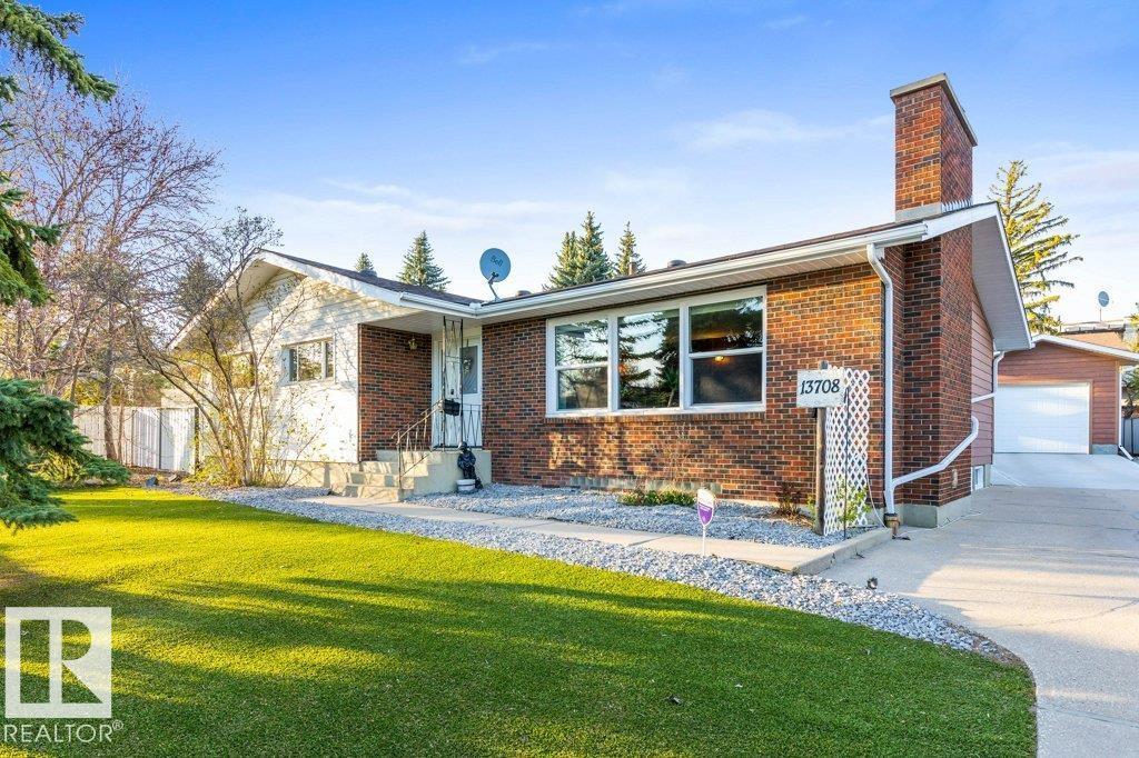 13708 BUENA VISTA RD NW, Edmonton