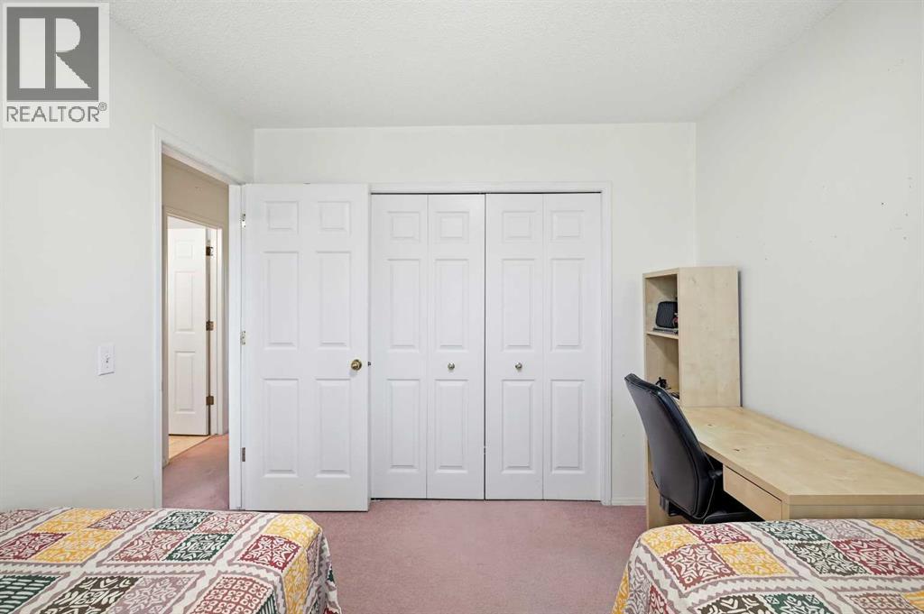 Single Family House for Sale in  Citadel Heights NW Citadel Calgary 