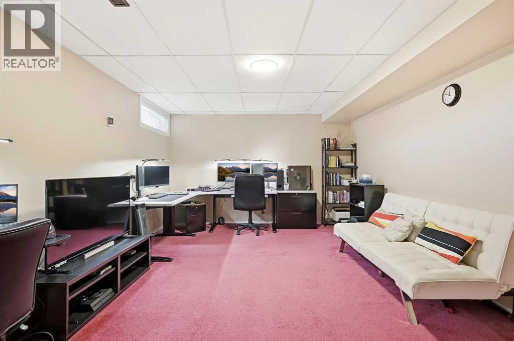 Single Family House for Sale in  Citadel Heights NW Citadel Calgary 