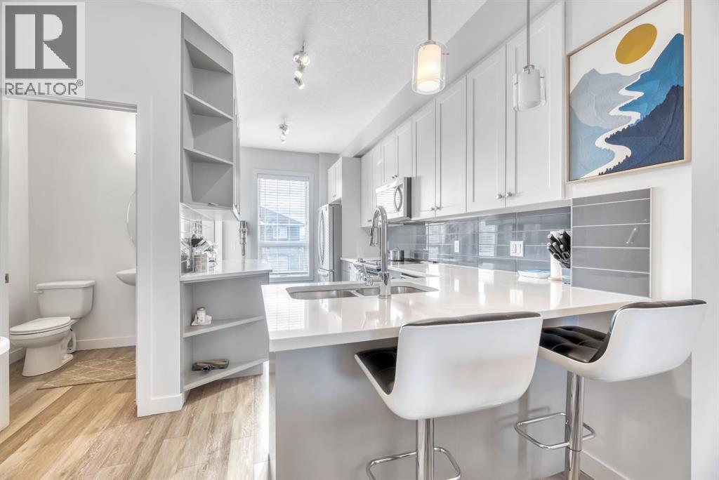 Single Family House for Sale in   Evanscrest Park NW Evanston Calgary 