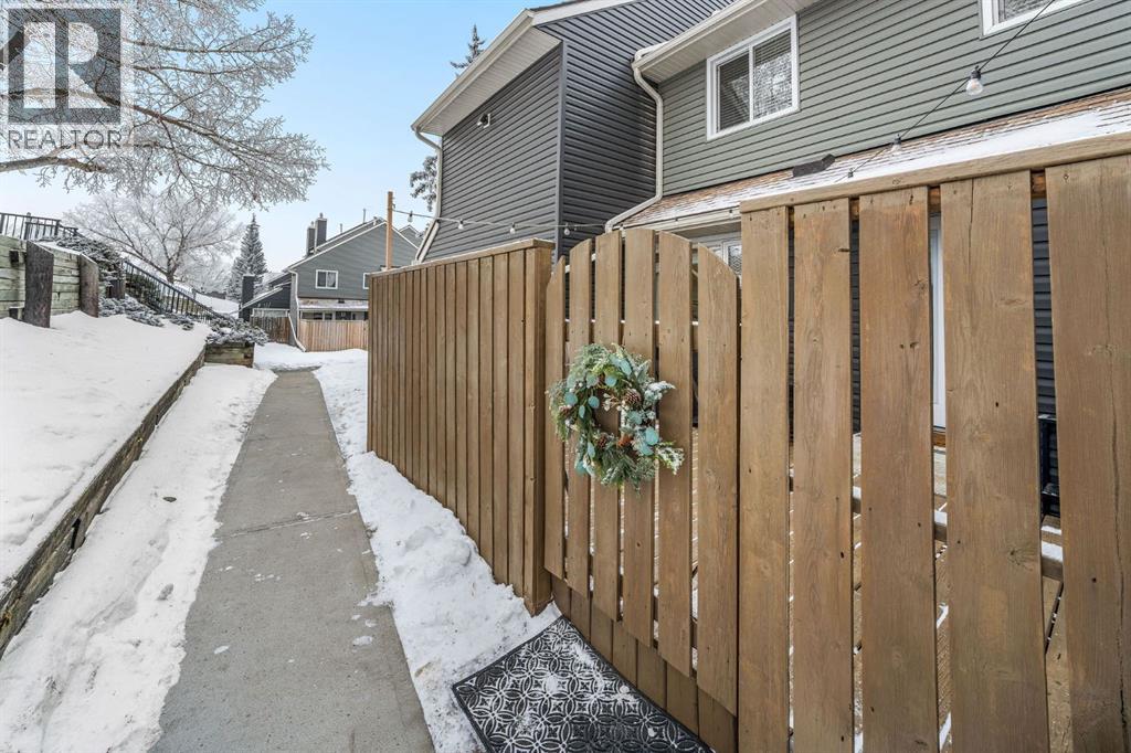 Single Family House for Sale in   Glamis Green SW Glamorgan Calgary 