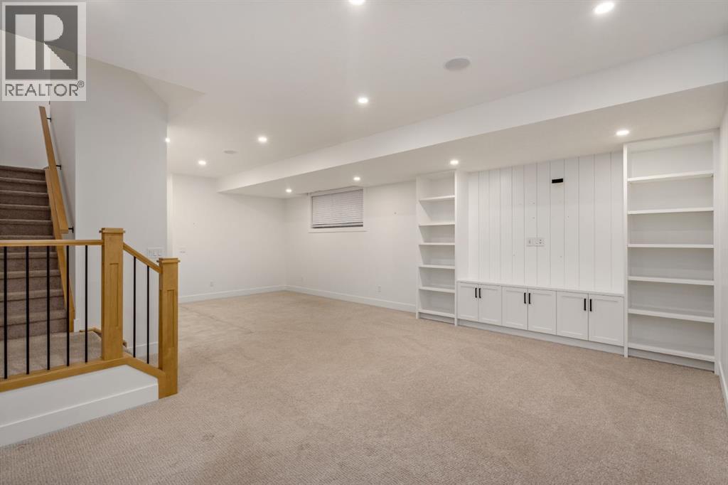 Single Family House for Sale in  A Street SW Richmond Calgary 