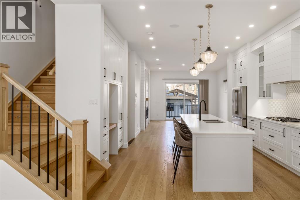 Single Family House for Sale in  A Street SW Richmond Calgary 