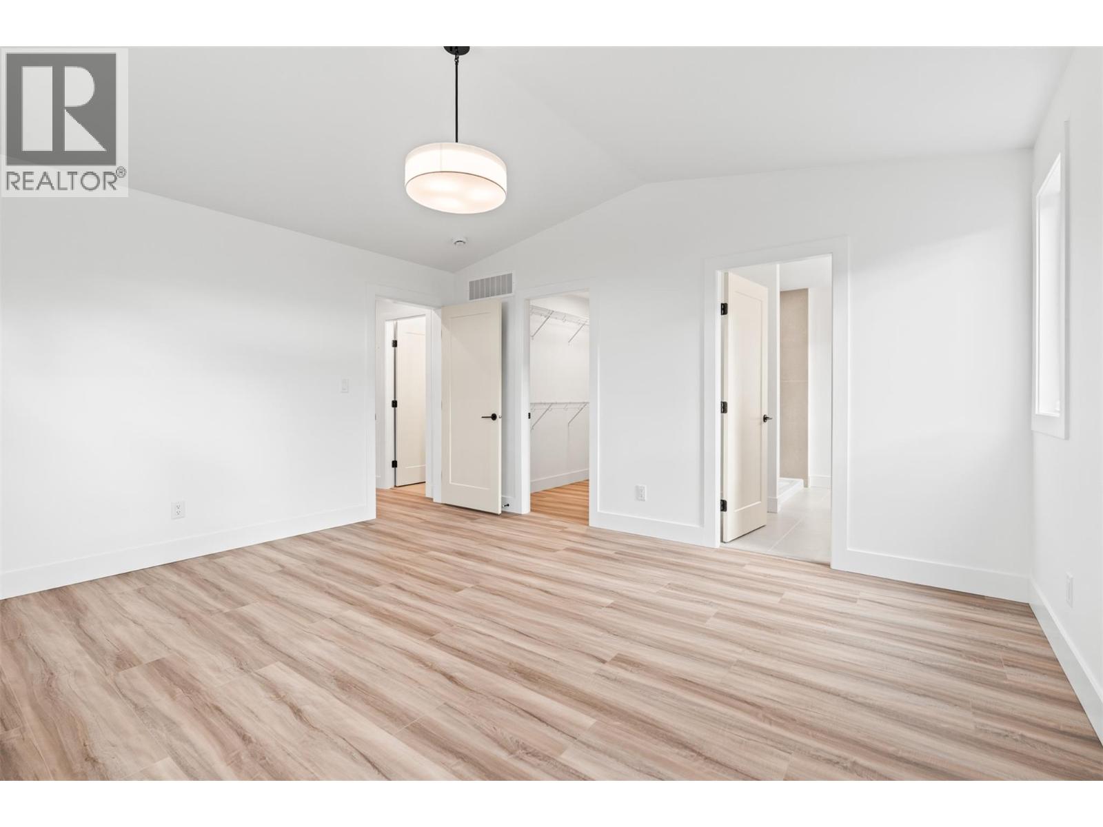 7005 Manning Place, Vernon