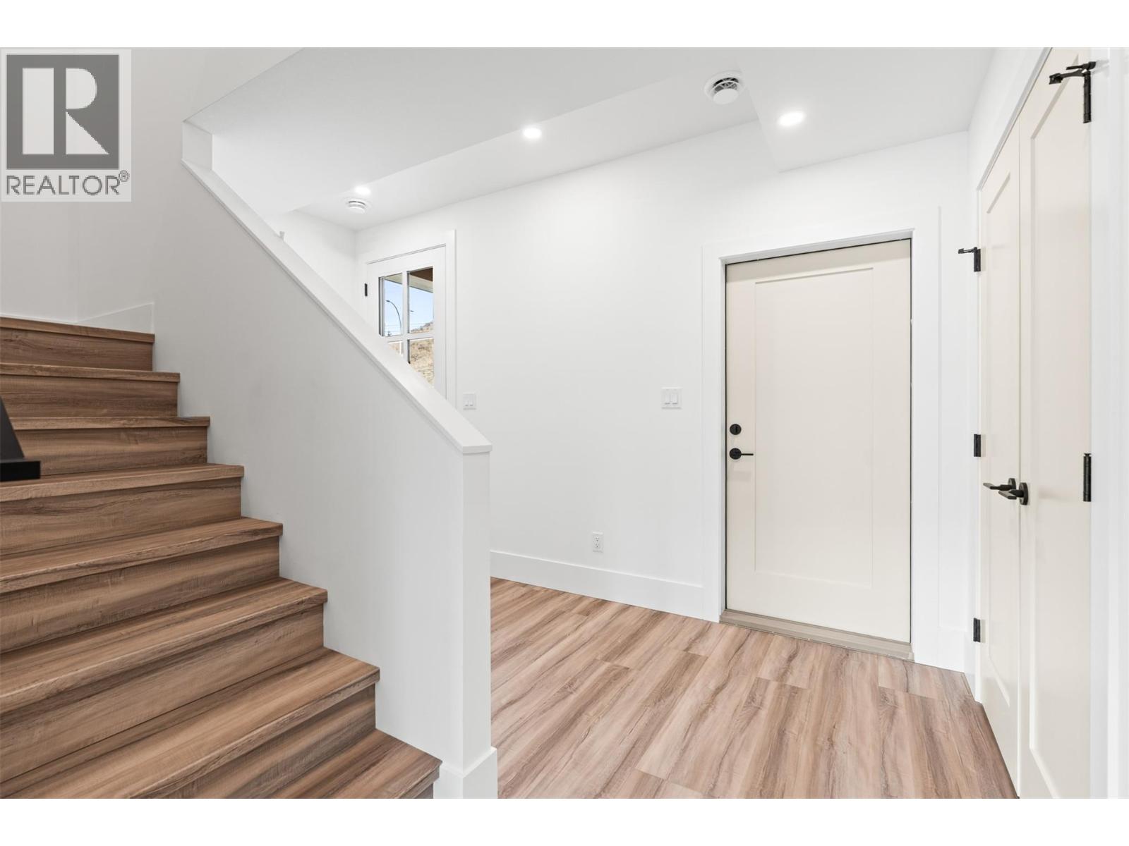 7005 Manning Place, Vernon