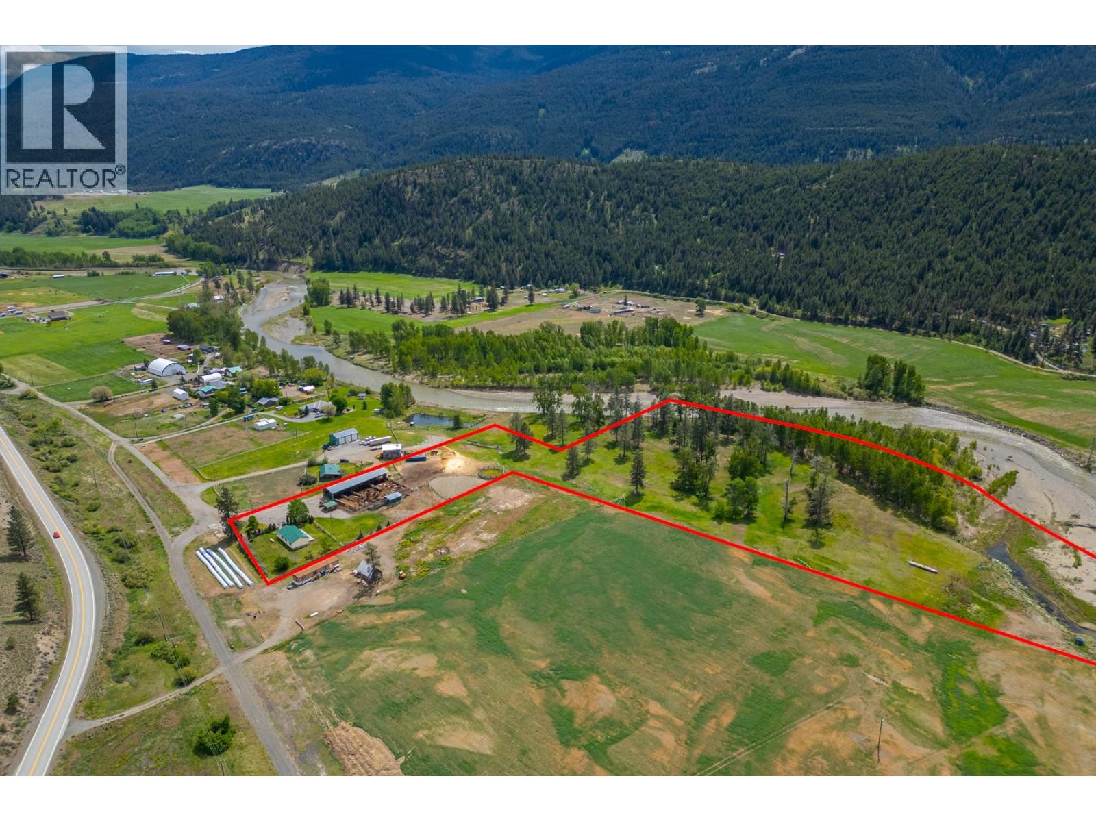  2225 Hazelhurst Road, Merritt