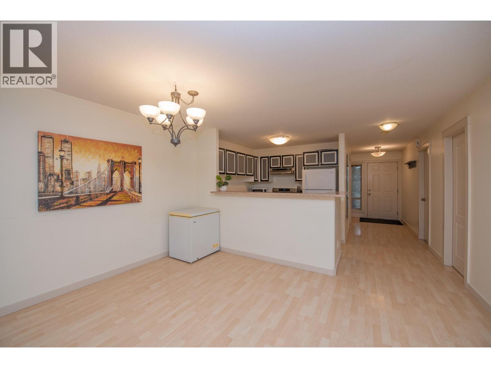 #103 301 Browne Road - 28