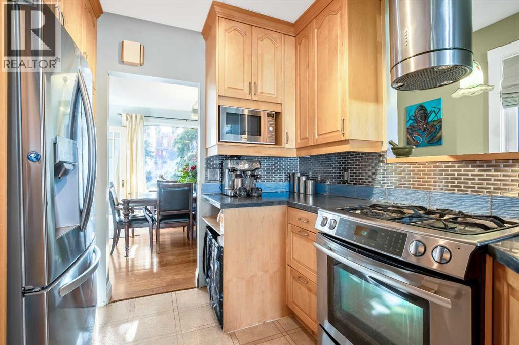 Single Family House Bungalow for Sale in   Avenue NE Renfrew Calgary 