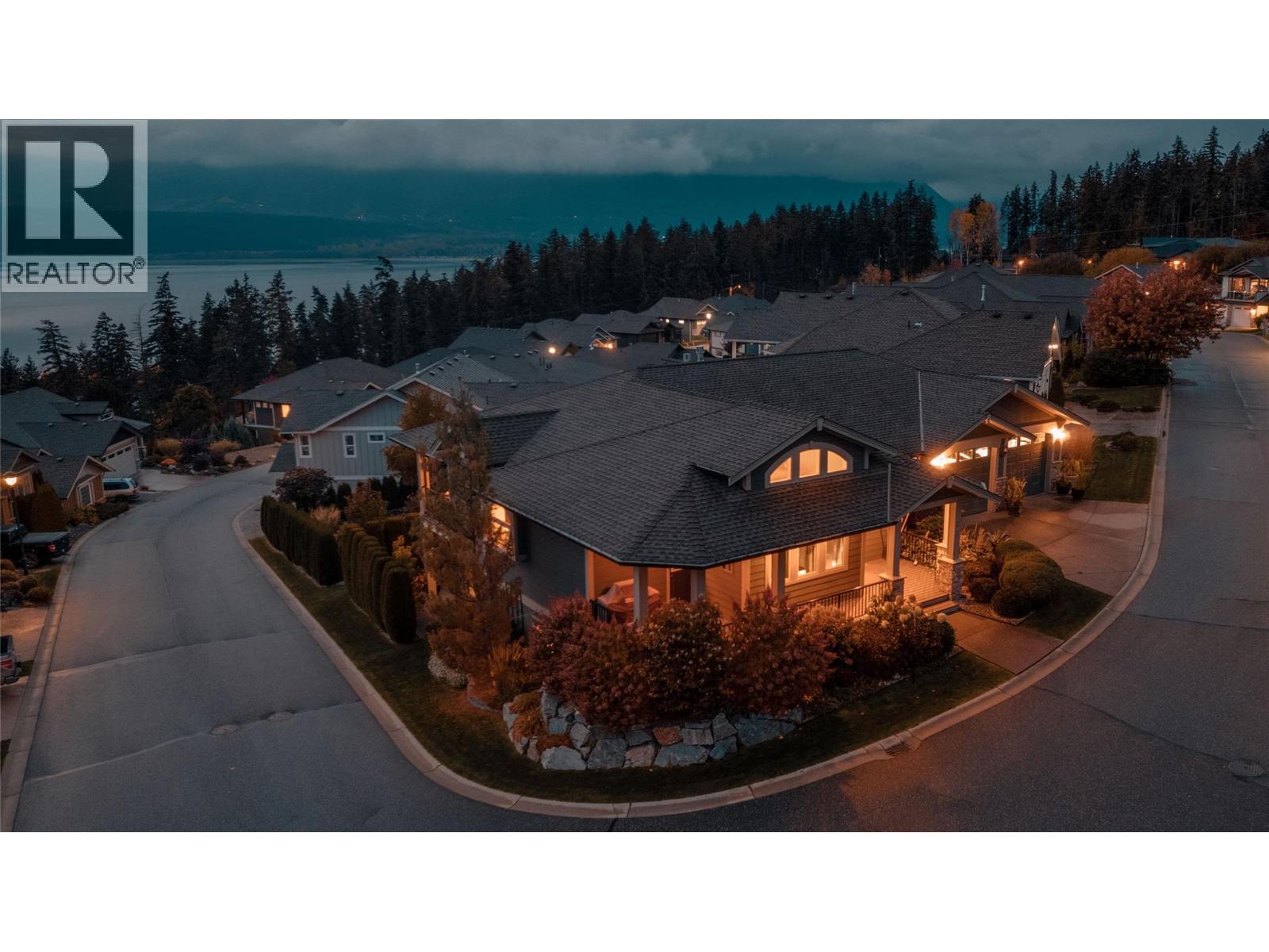 2990 20 Street NE Unit# 33, Salmon Arm