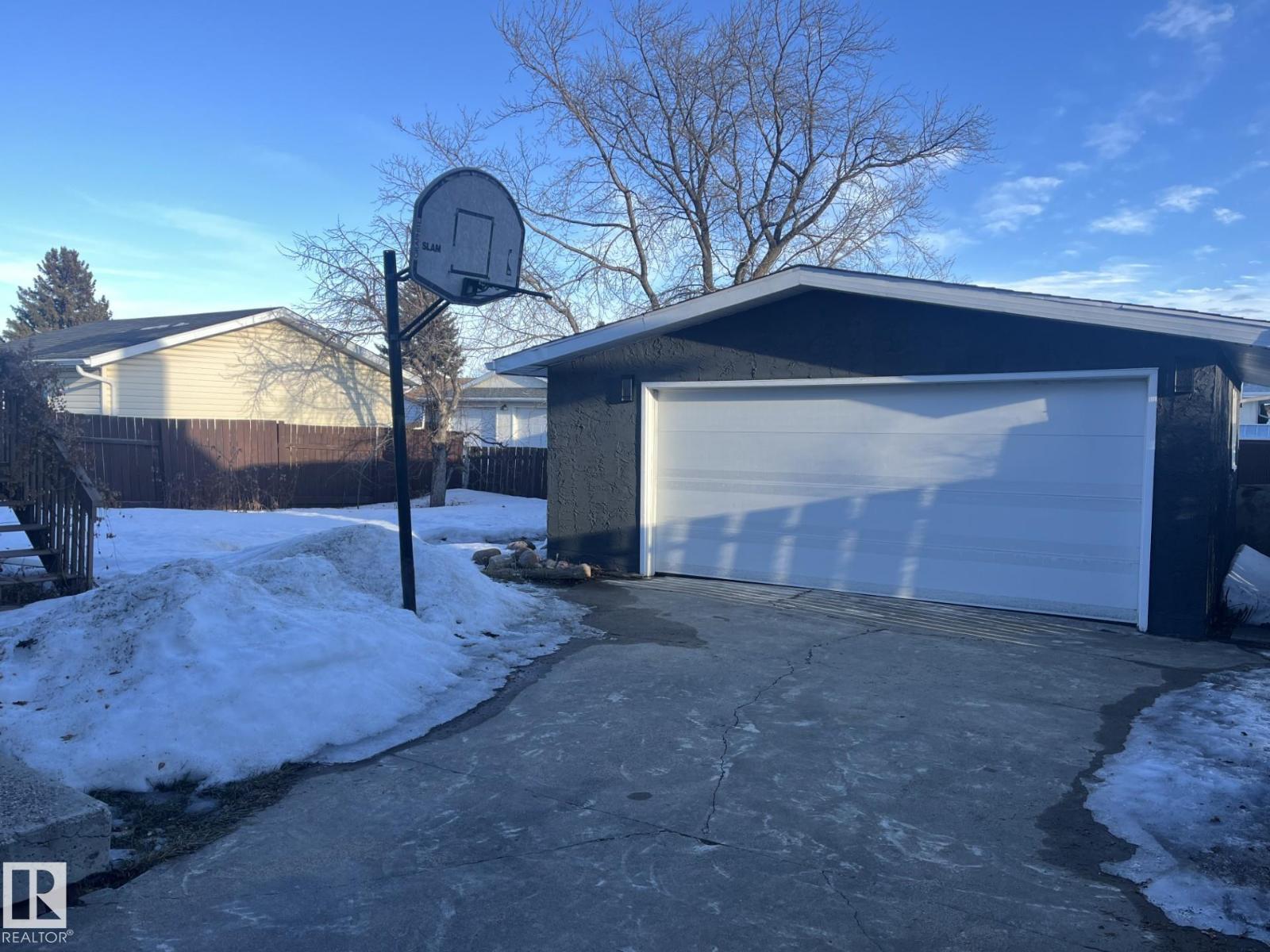 16307 112 ST NW, Edmonton