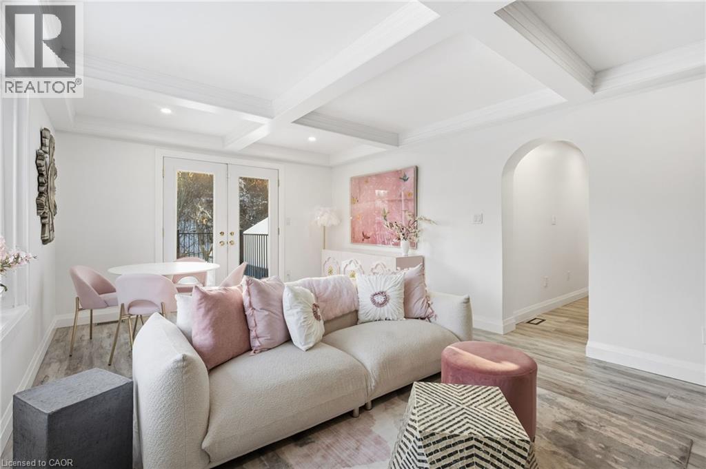 1316 DUNDAS STREET - 31