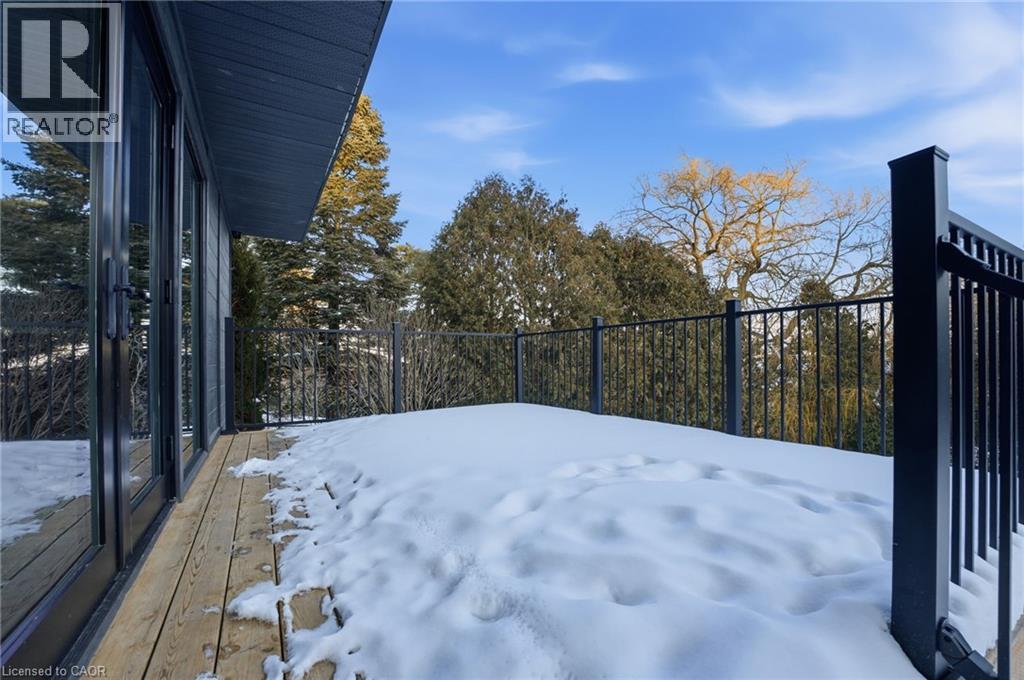 1316 DUNDAS STREET - 44