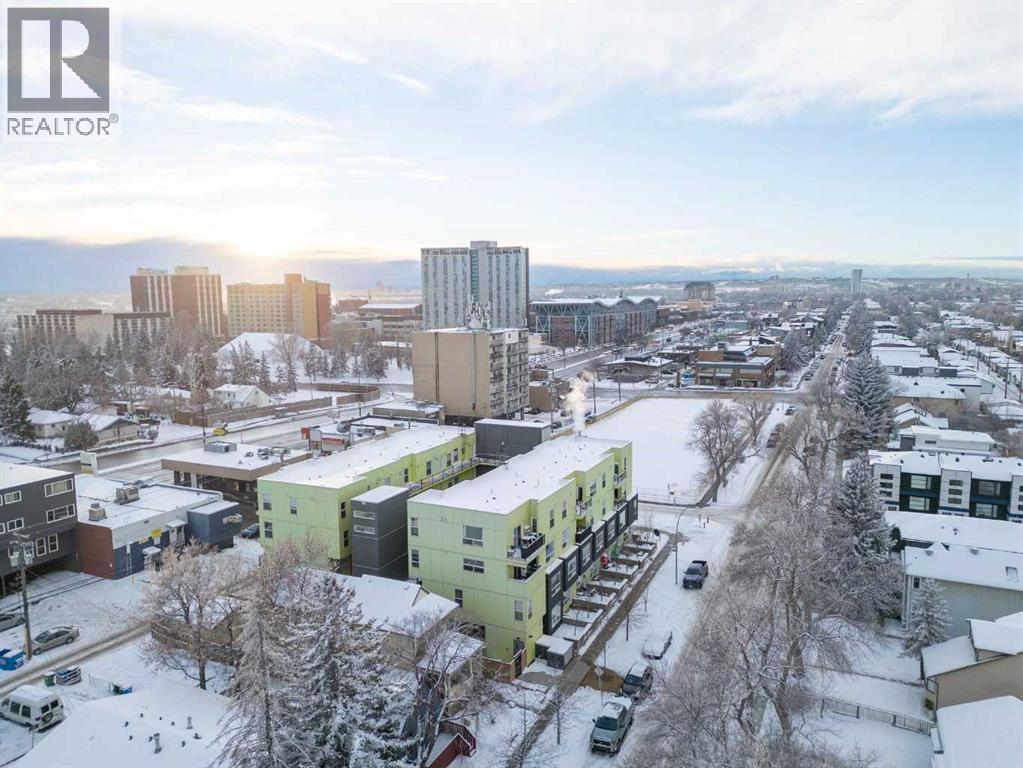 Single Family House for Sale in    Street NW Mount Pleasant Calgary 