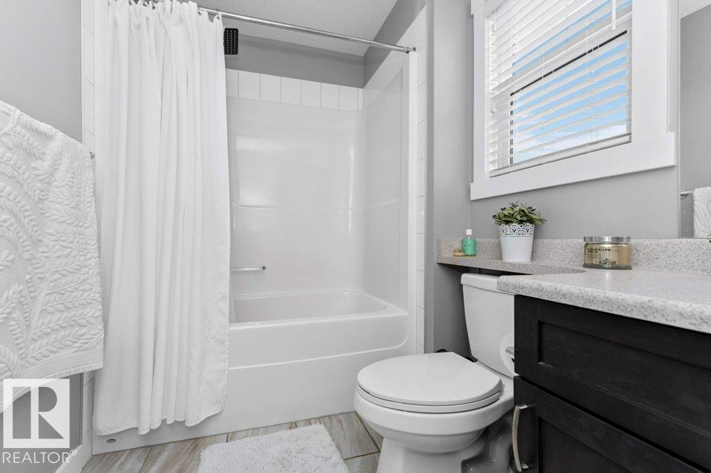 2607 20 AV NW, Edmonton