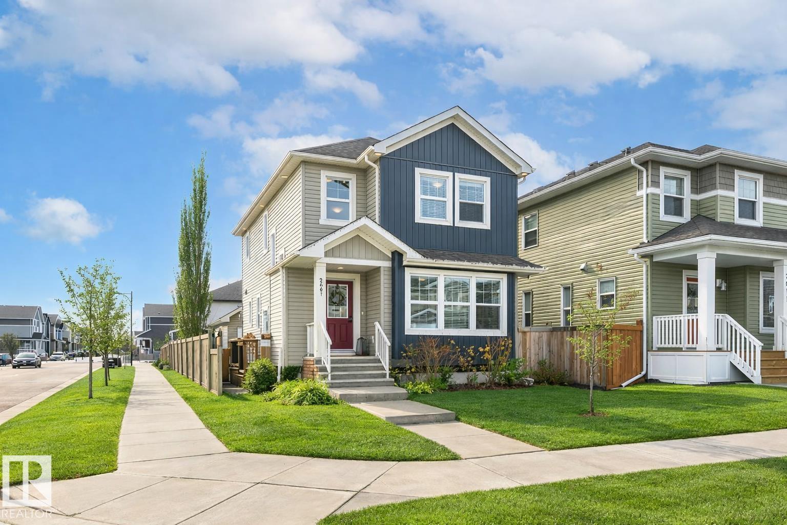 2607 20 AV NW, Edmonton