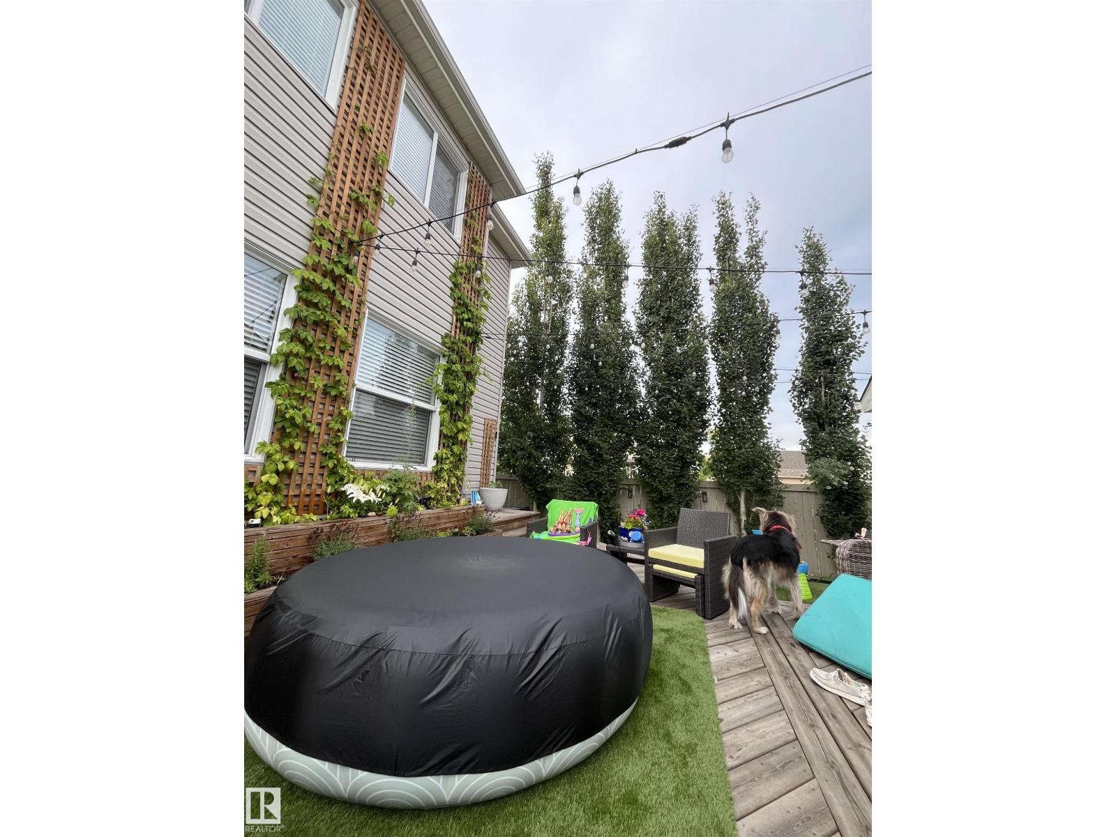 2607 20 AV NW, Edmonton