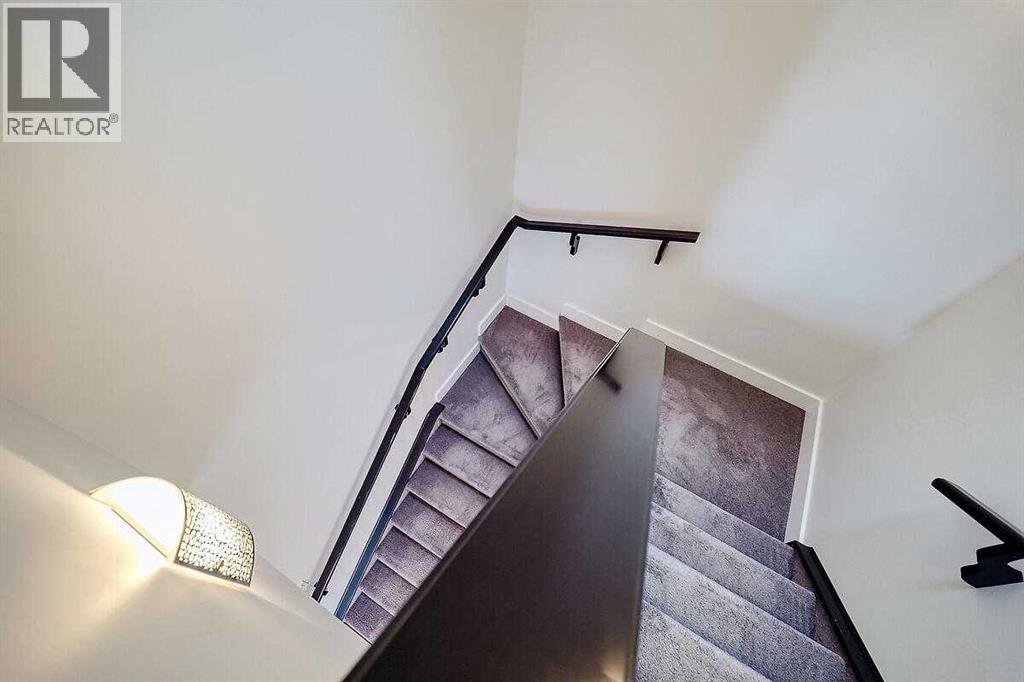 Single Family House for Sale in    Avenue NE Crescent Heights Calgary 