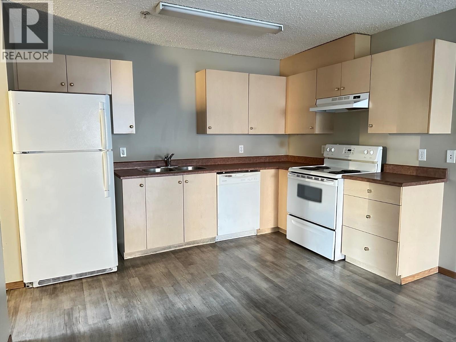 #101 8507 86 STREET - 7