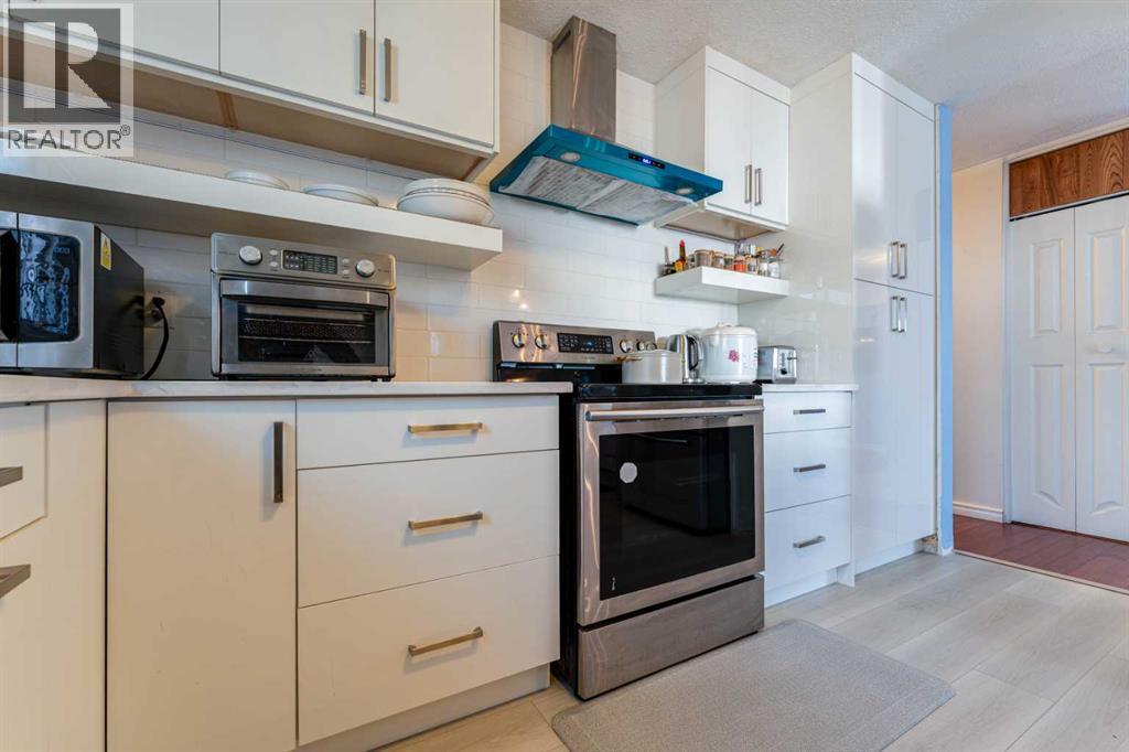 Single Family House Bungalow for Sale in  Olympia Crescent SE Ogden Calgary 