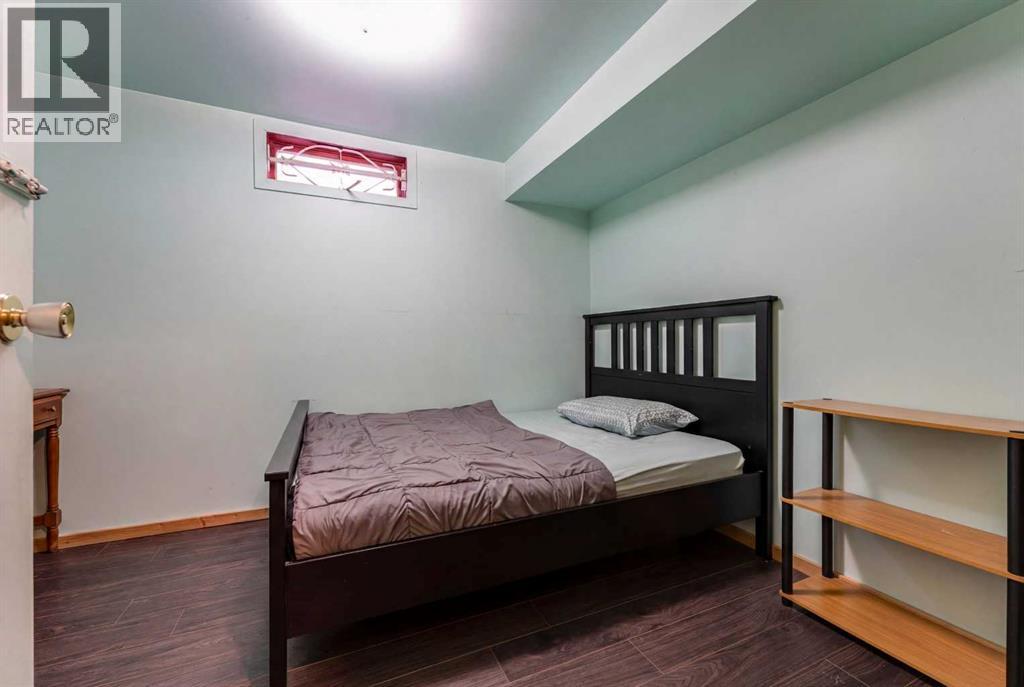 Single Family House Bungalow for Sale in  Olympia Crescent SE Ogden Calgary 