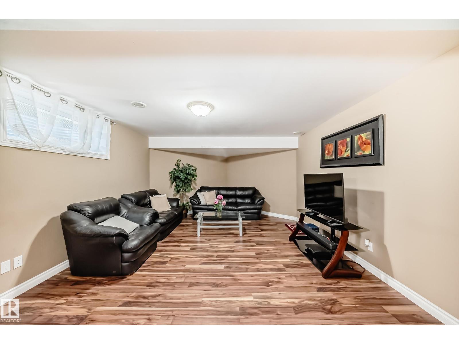 55 Chestermere RD, Sherwood Park