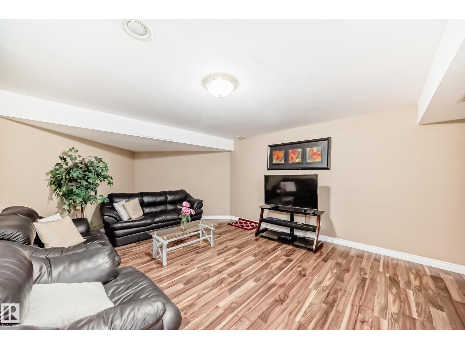 55 Chestermere RD, Sherwood Park