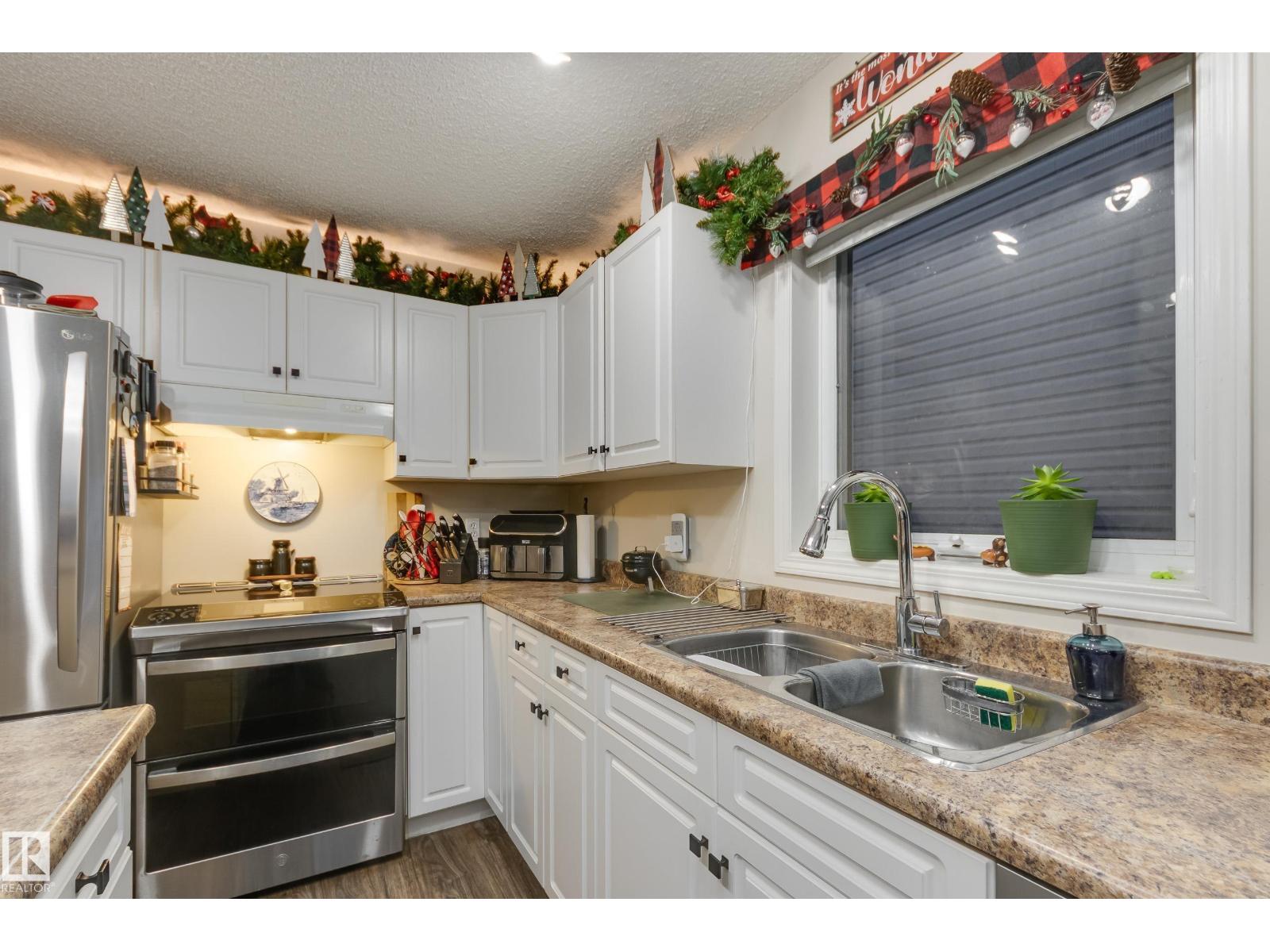 #7 4020 21 ST NW, Edmonton