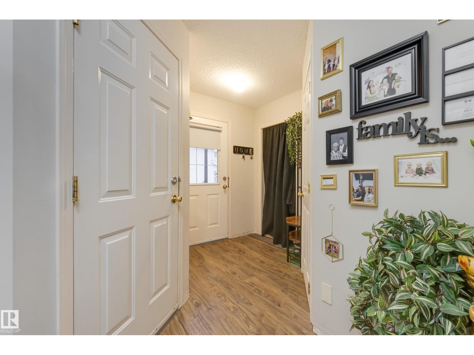 #7 4020 21 ST NW, Edmonton