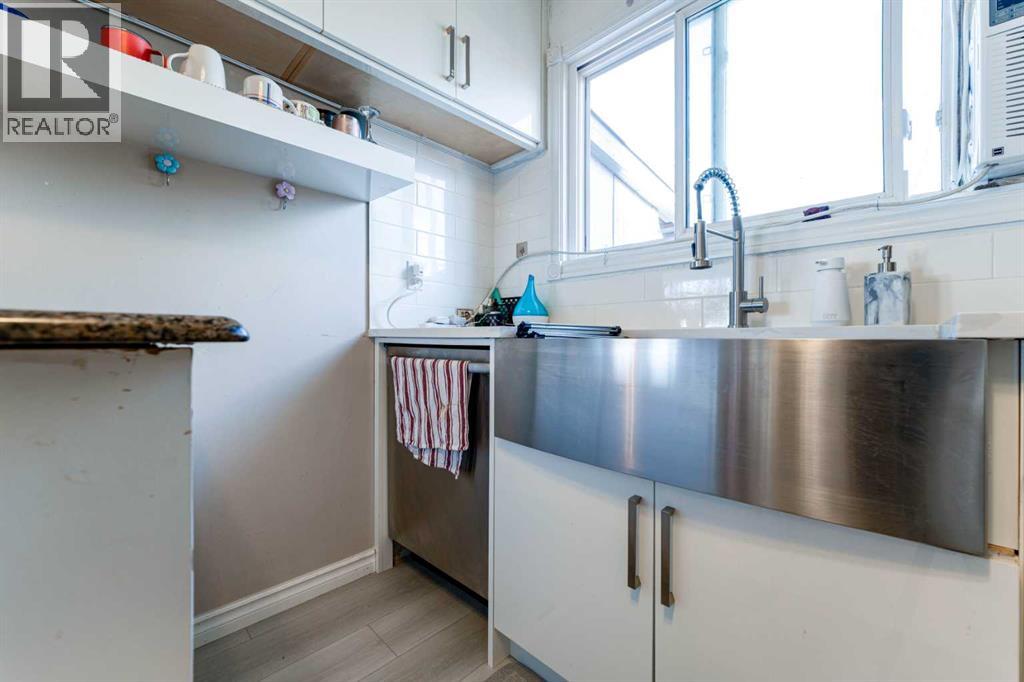 Single Family House Bungalow for Sale in  Olympia Crescent SE Ogden Calgary 