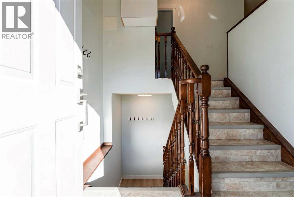 1524 Big Springs Way SE - Photo 2 of 43, Airdrie, Alberta