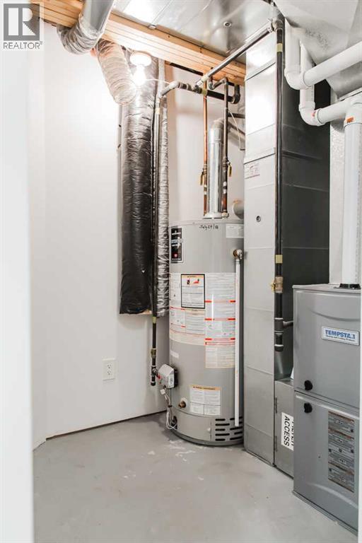 Single Family House Bungalow for Sale in   Avenue Mountview Grande Prairie 