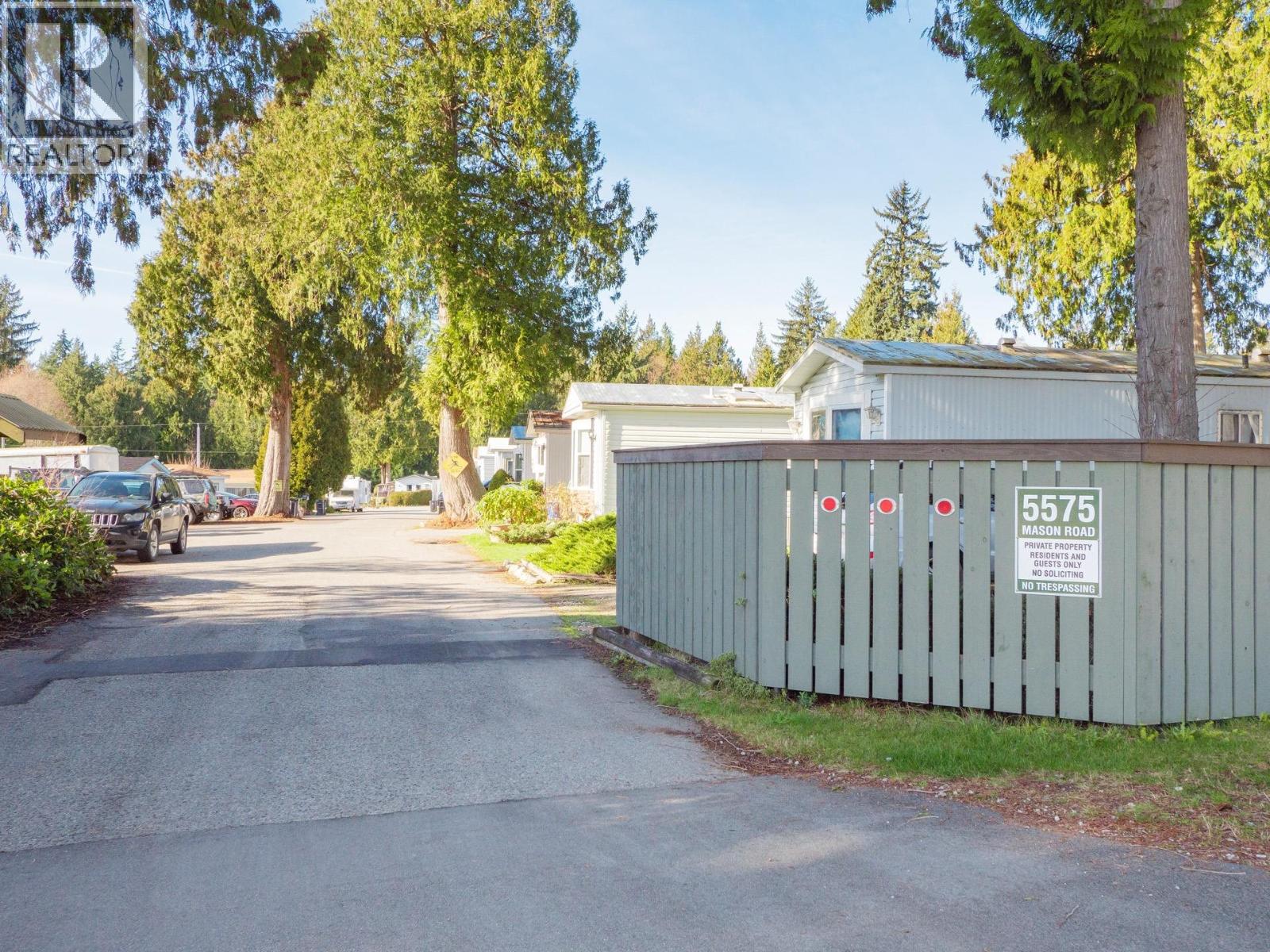 33 5575 MASON ROAD, Sechelt