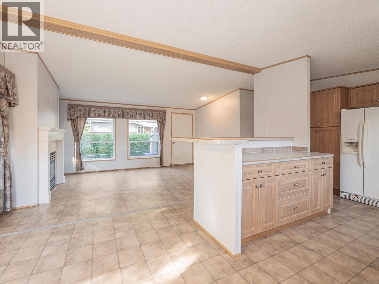 33 5575 MASON ROAD, Sechelt