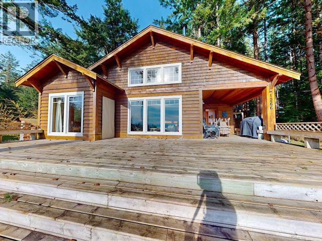 1266/68 TENNYSON RD, Savary Island