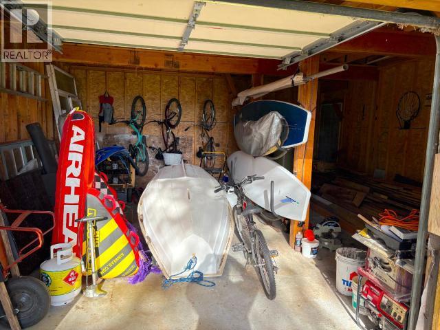 1266/68 TENNYSON RD, Savary Island