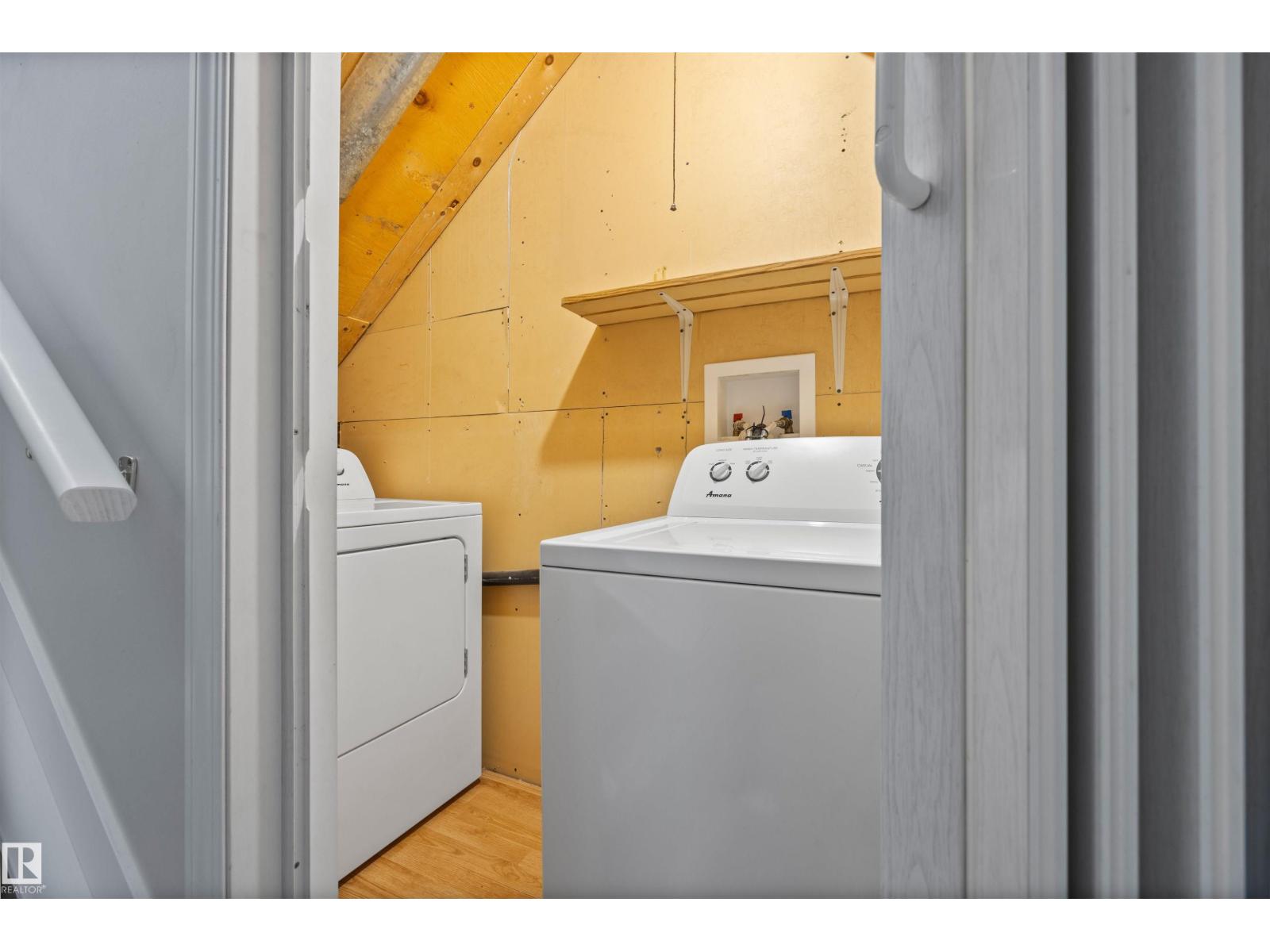 16924 95 ST NW, Edmonton