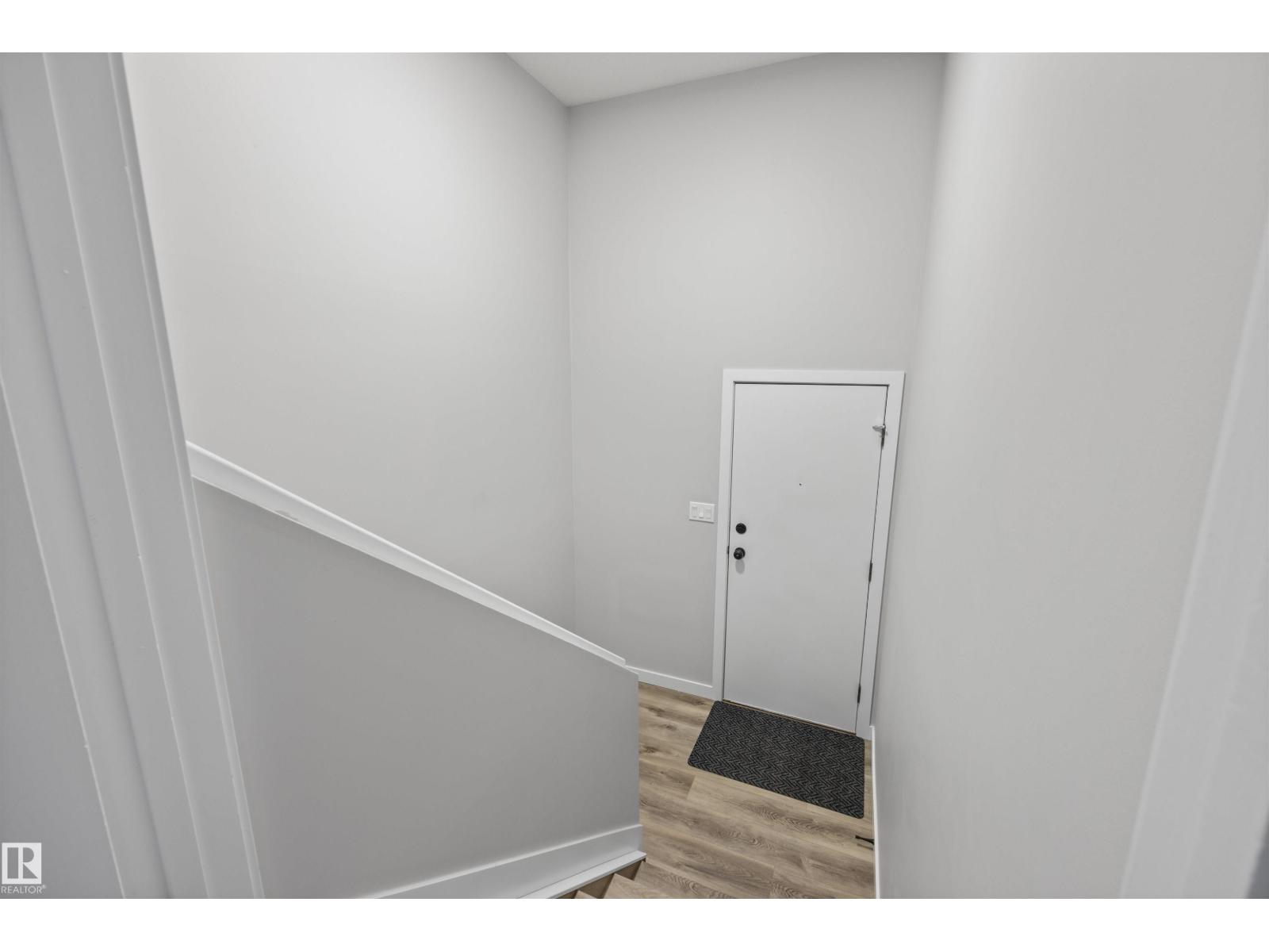 16924 95 ST NW, Edmonton