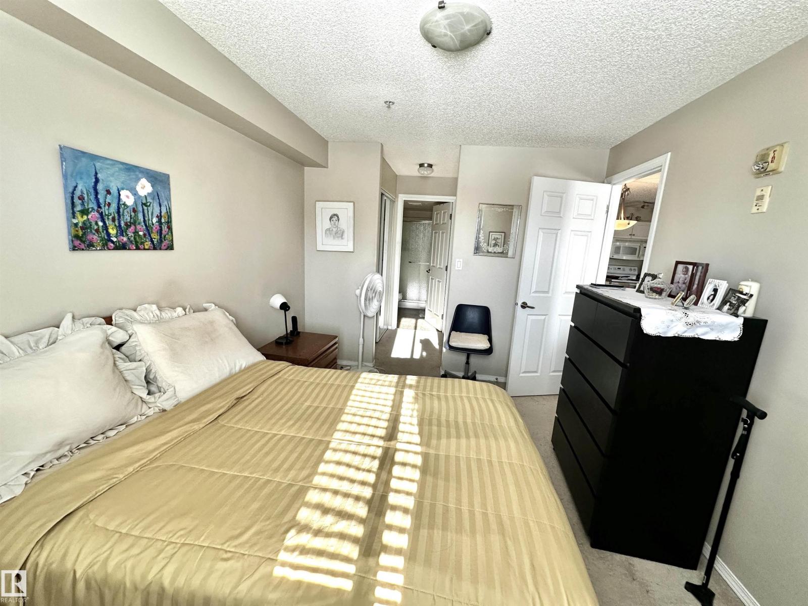 #215 13625 34 ST NW, Edmonton