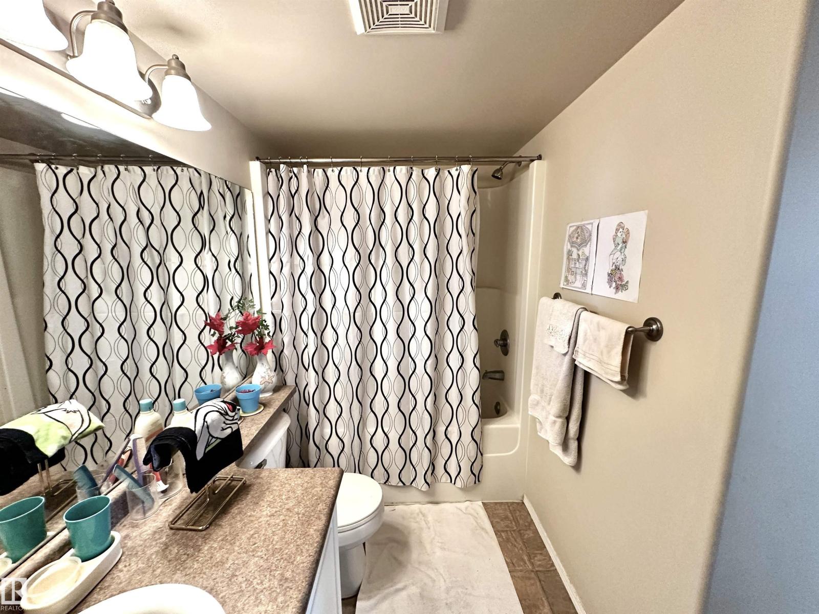 #215 13625 34 ST NW, Edmonton