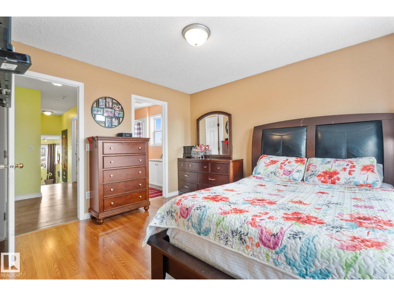 13148 151 AV NW, Edmonton