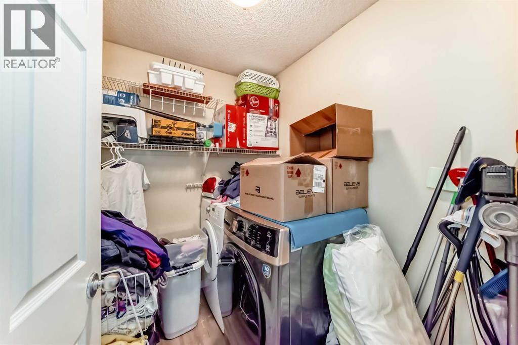 Single Family House Bi-level for Sale in  Saddlebrook Gardens NE Saddle Ridge Calgary 