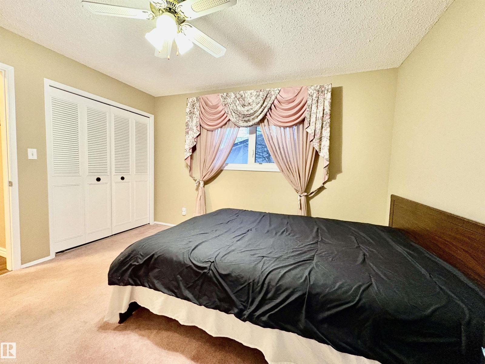 11920 45 ST NW, Edmonton