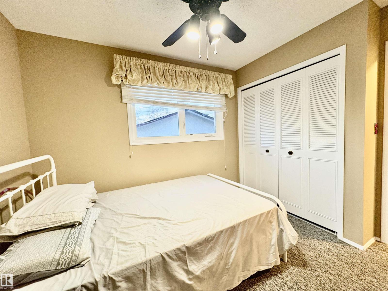 11920 45 ST NW, Edmonton