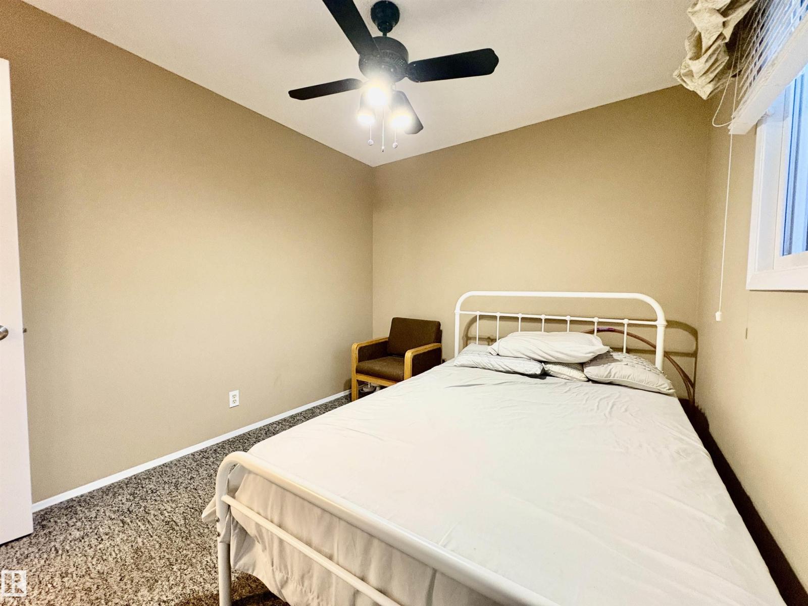 11920 45 ST NW, Edmonton